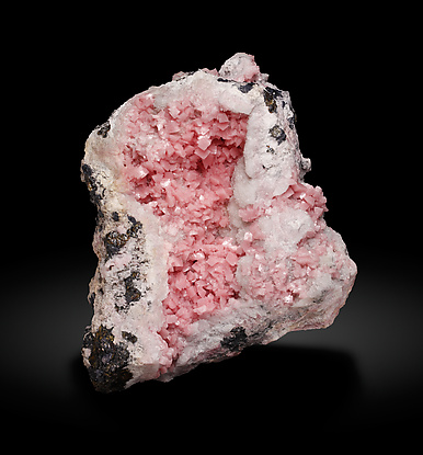 Rhodochrosite with Quartz and Galena. Front / Photo: Joaquim Calln